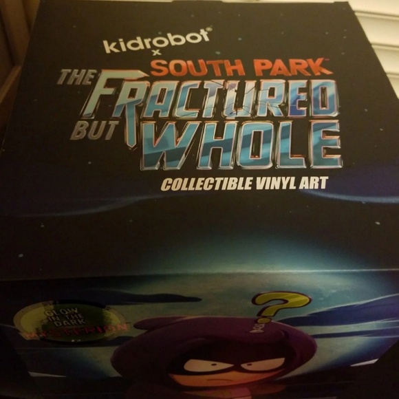 South Park Kidrobot 7" Mysterion - Picture 3 of 3